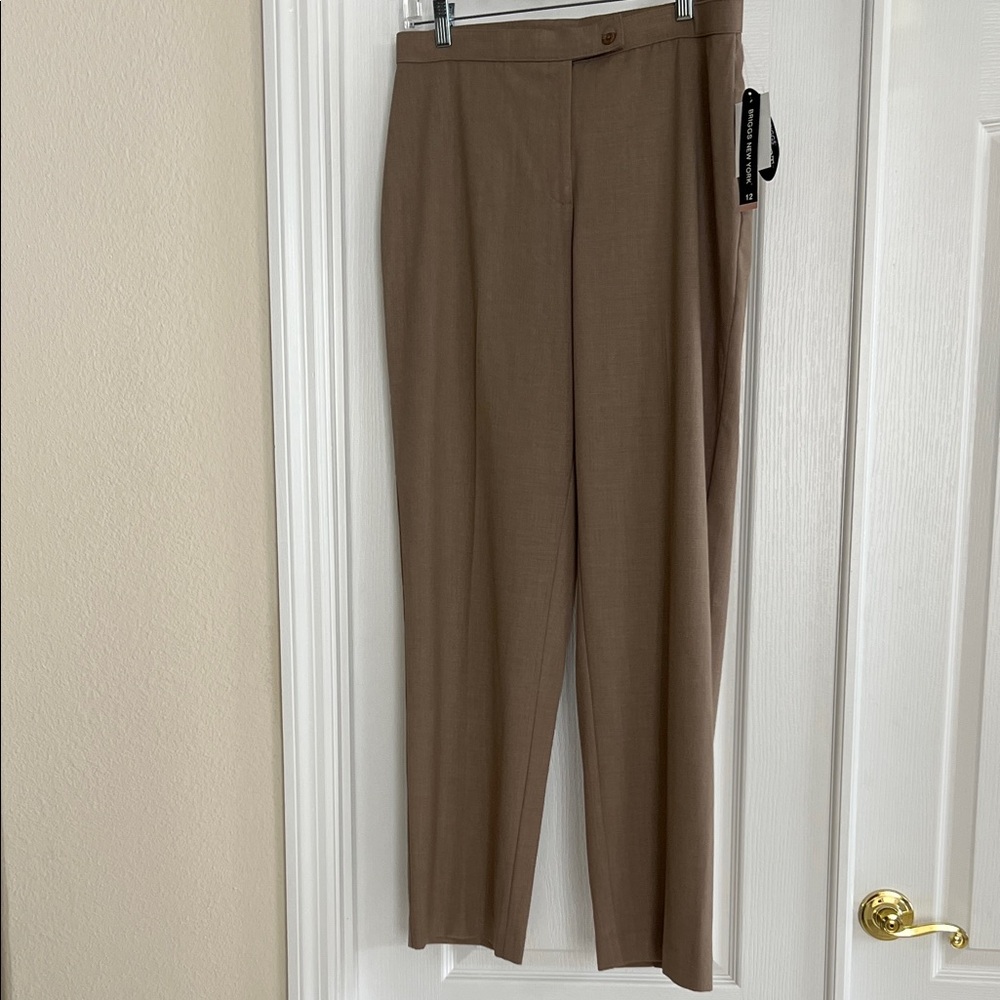 Classic High-Waist Dress Pants in Light Tan Brown